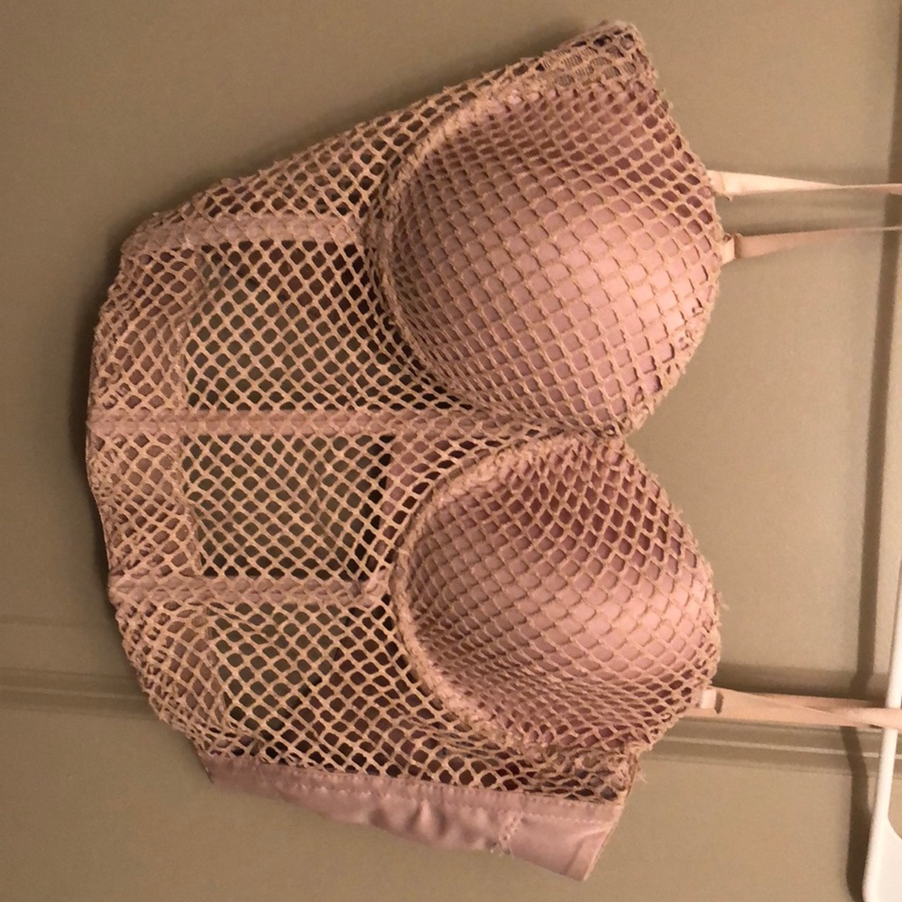 Caged crop top